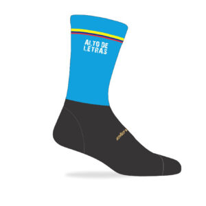 Medias Reto Mariquita Letras Celeste